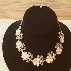 Vintage costume necklace
